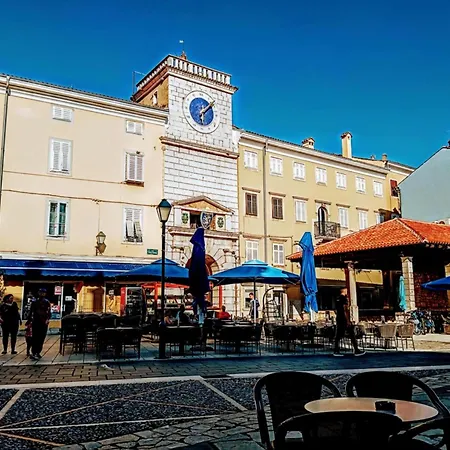 Lungomare-large Waterfront -lungomare Promenade 6 * Cres