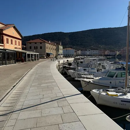 Lungomare-large Waterfront -lungomare Promenade 6 Apartment Cres