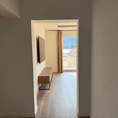 Lungomare-large Waterfront -lungomare Promenade 6 * Cres