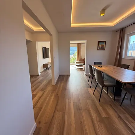 Lungomare-large Waterfront -lungomare Promenade 6 Cres