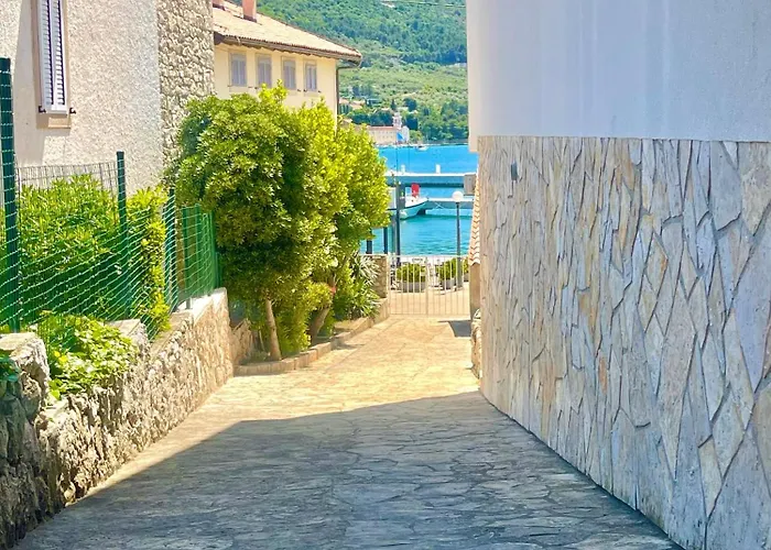 Lungomare Cres