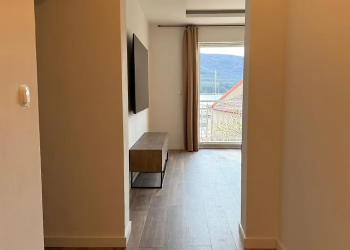 Lungomare Apartman